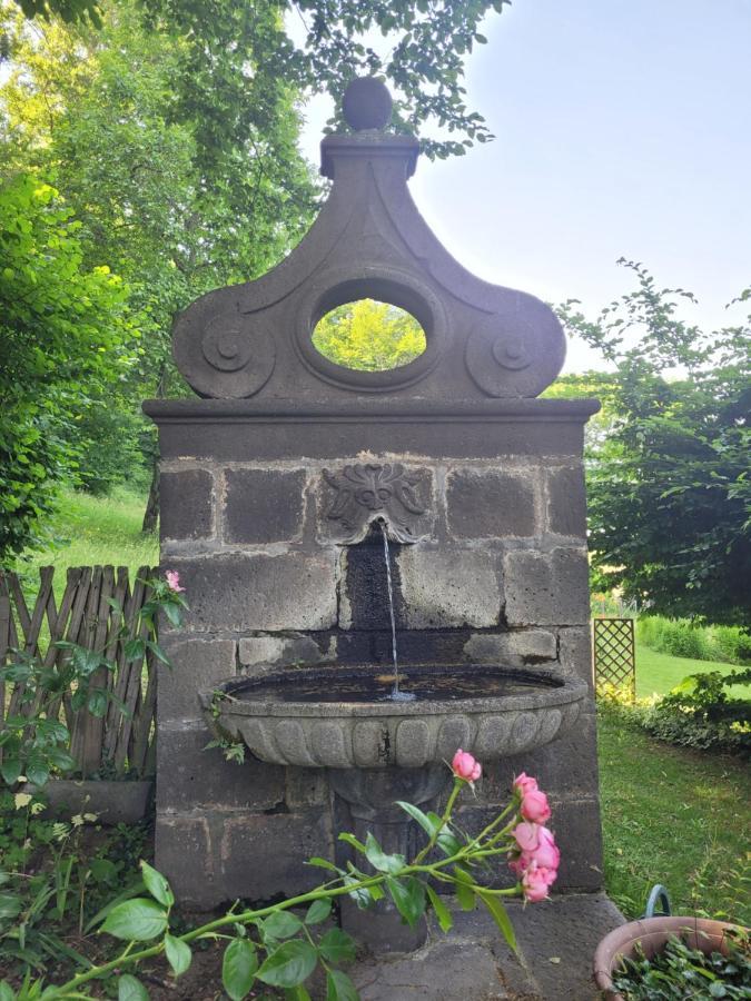 Gites Le Vieux Vinzelles Volvic Kültér fotó