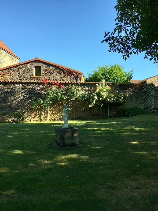Gites Le Vieux Vinzelles Volvic Kültér fotó