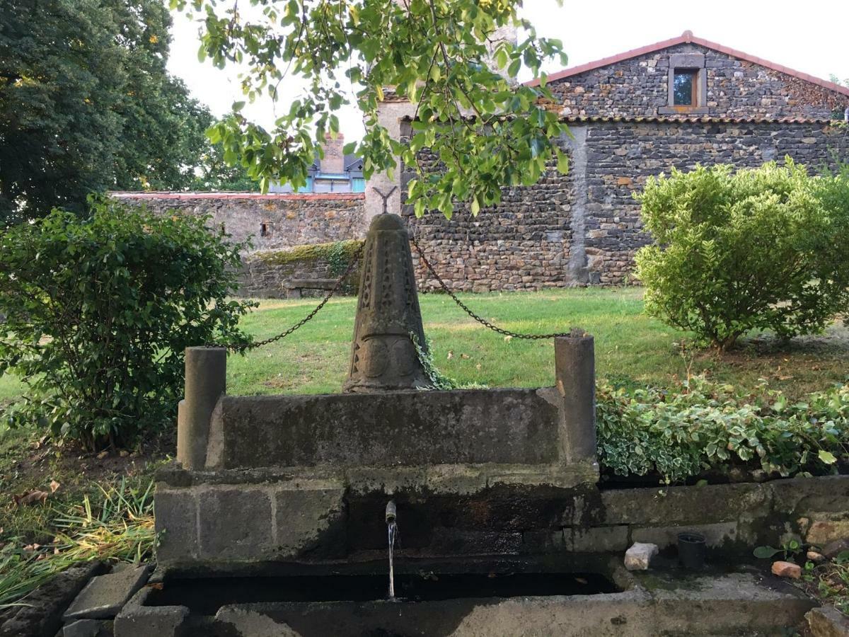 Gites Le Vieux Vinzelles Volvic Kültér fotó